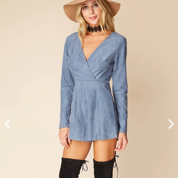 Selfie Leslie Blue Light Glittered Romper - Picture 1 of 8